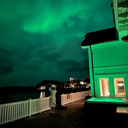 Unique Seaside In Charming - Lofoten Kabelvåg